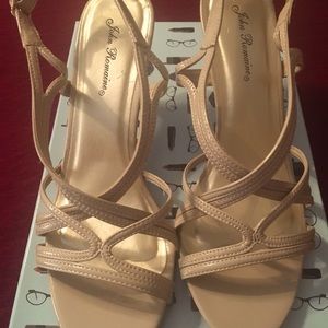 John Romaine size 9M